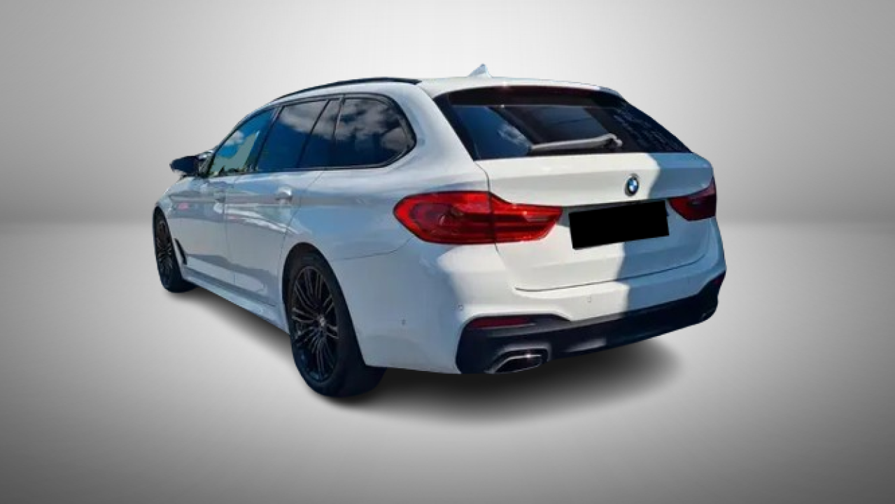 BMW Seria 5 520d xDrive M Sport (5)