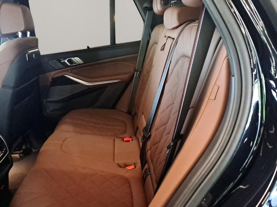 BMW X5 xDrive40d M-Sport - foto 9