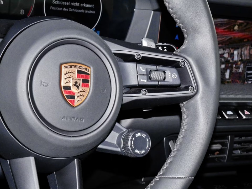 Porsche 911 - foto 11