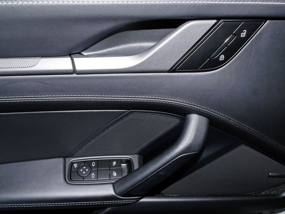 Porsche 911 - foto 18