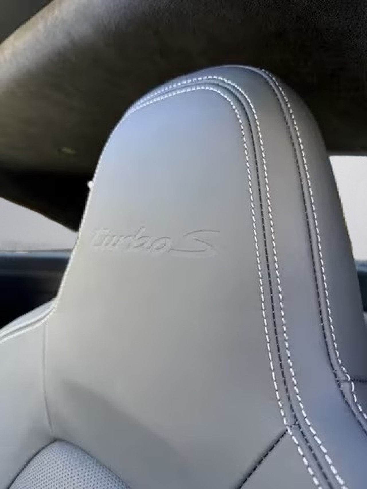 Porsche 911 Turbo S - foto 19