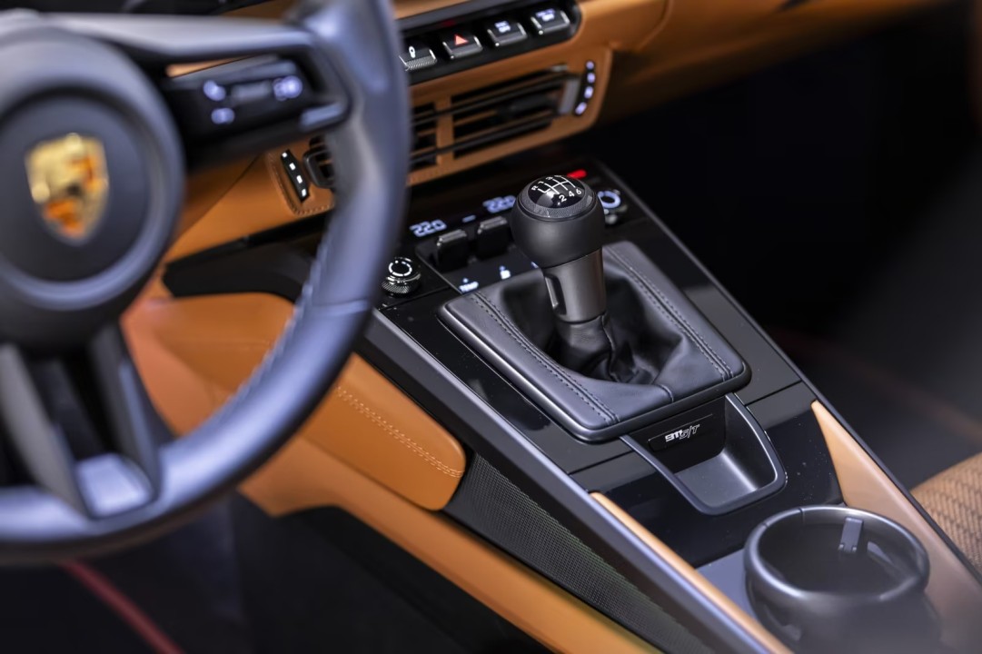 Porsche 911 - foto 11