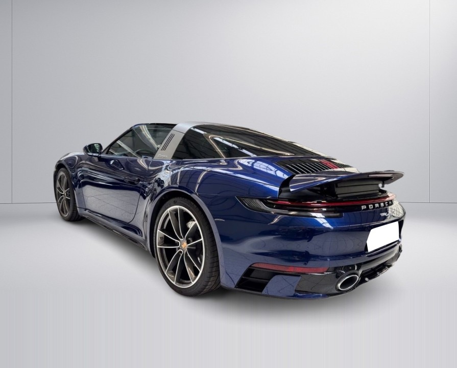 Porsche 911 Carrera - foto 6