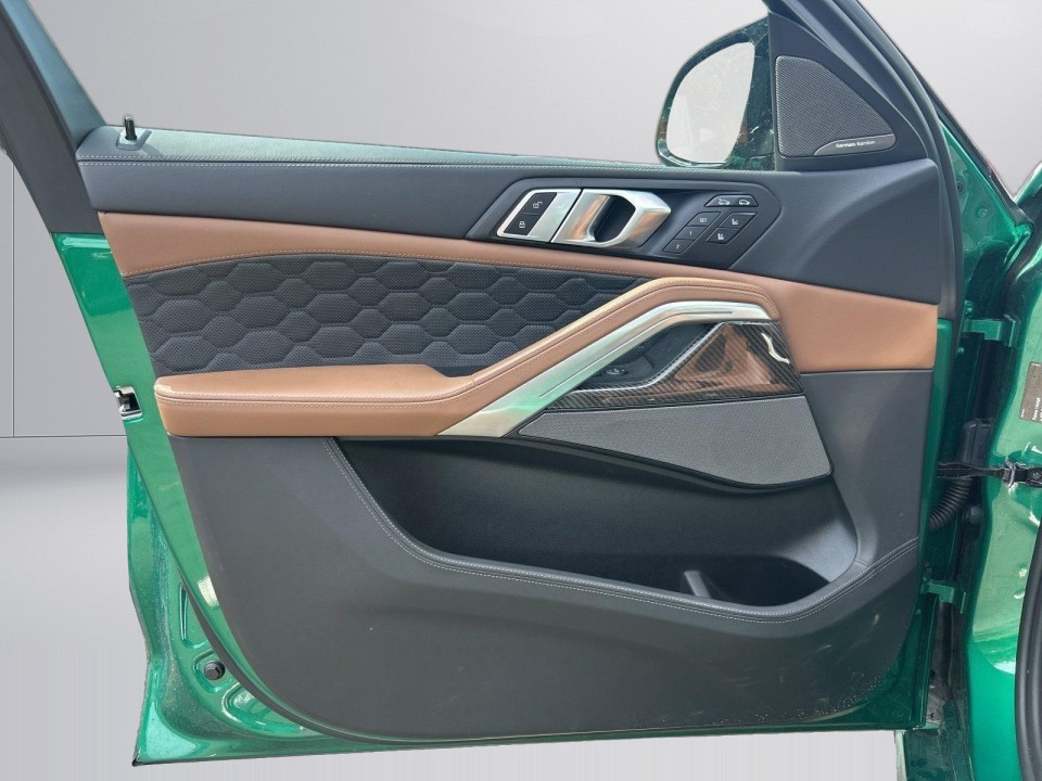 BMW X6 M Competition - foto 12