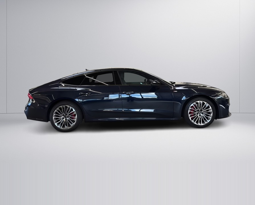 Audi A7 Sportback 55 TFSIe Quattro (2)