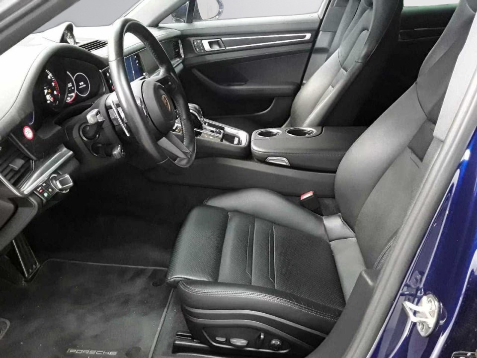 Porsche Panamera 4 E-Hybrid Platinum Edition (4)