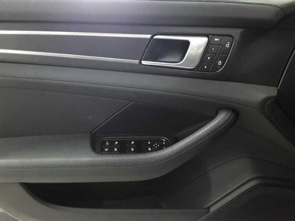 Porsche Panamera 4 E-Hybrid Platinum Edition - foto 11