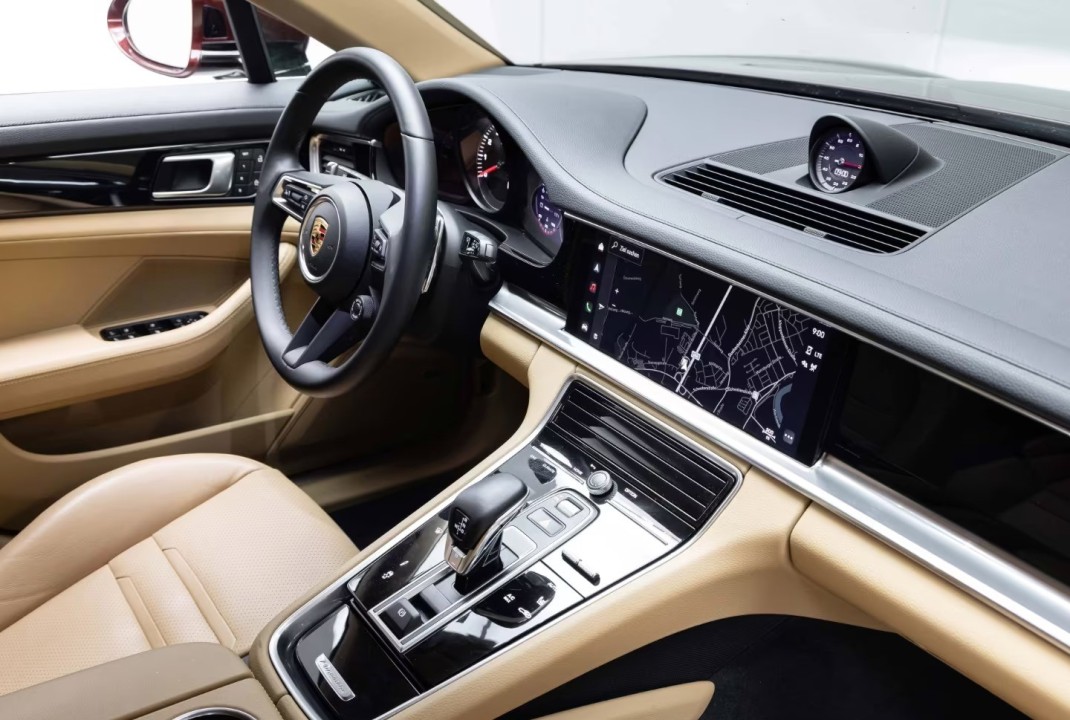 Porsche Panamera 4S Sport Turismo - foto 12