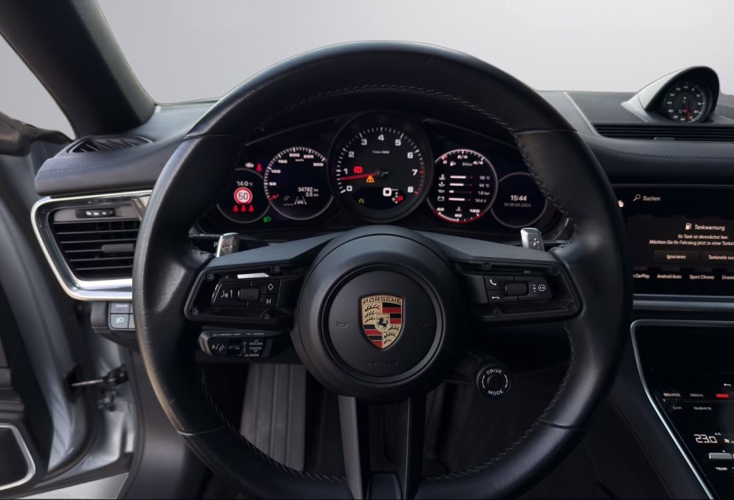 Porsche Panamera 4 Platinum Edition - foto 13