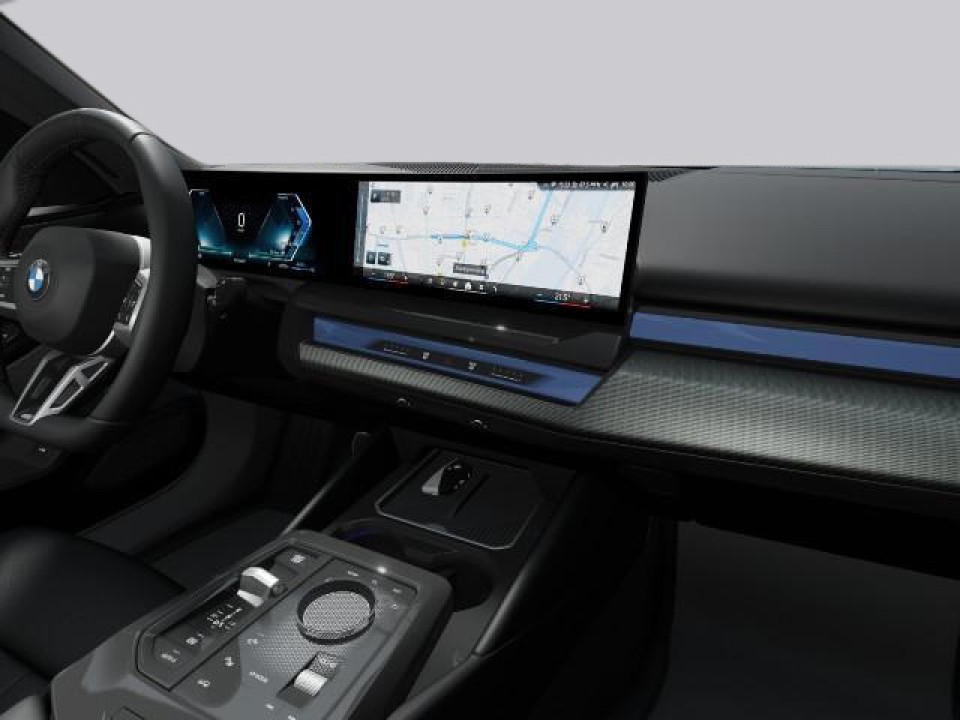 BMW Seria 5 530e xDrive (4)