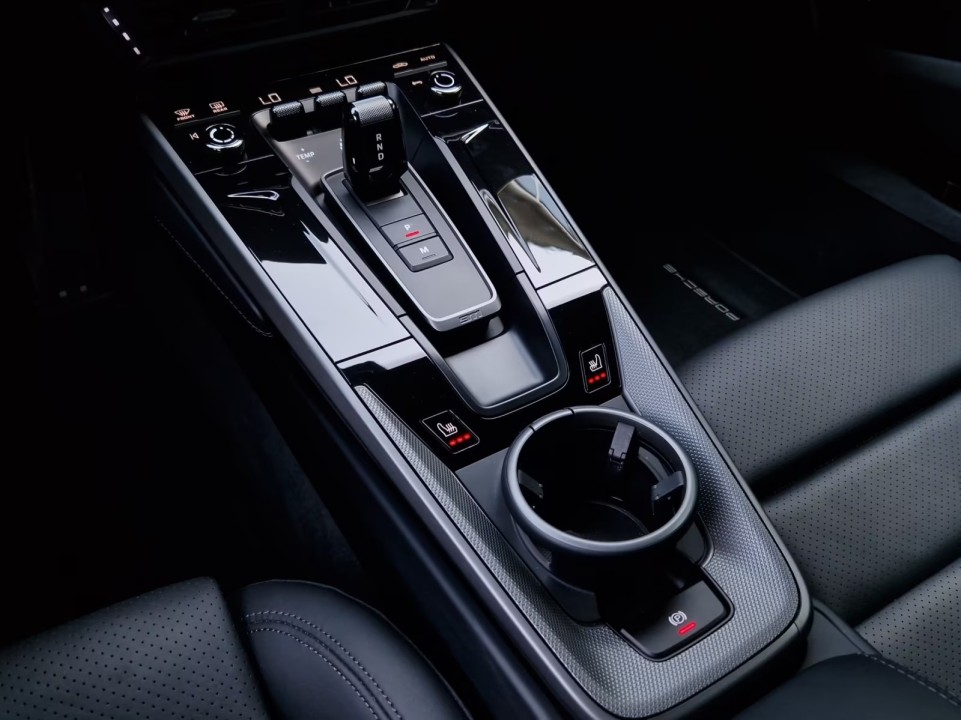 Porsche 911 Carrera - foto 14