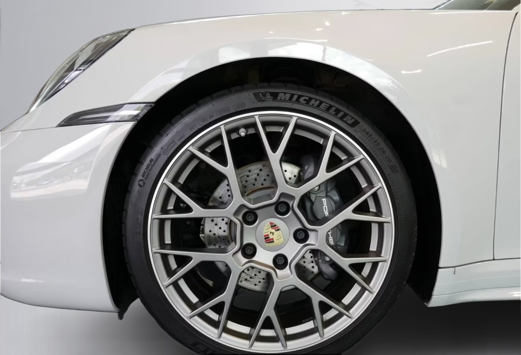 Porsche 911 Carrera Cabriolet - foto 34