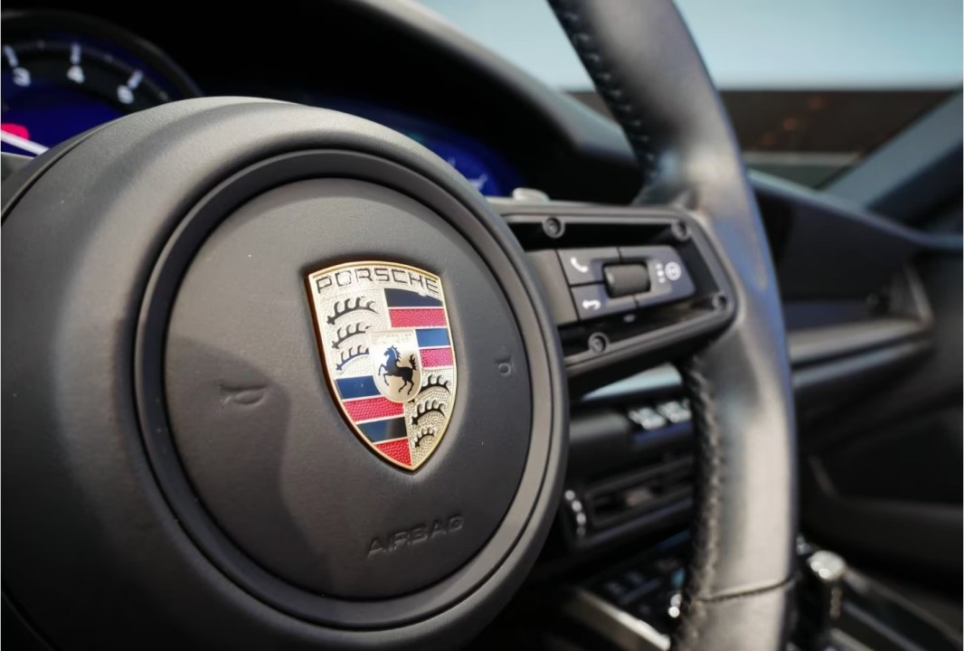 Porsche 911 Carrera Cabriolet - foto 16