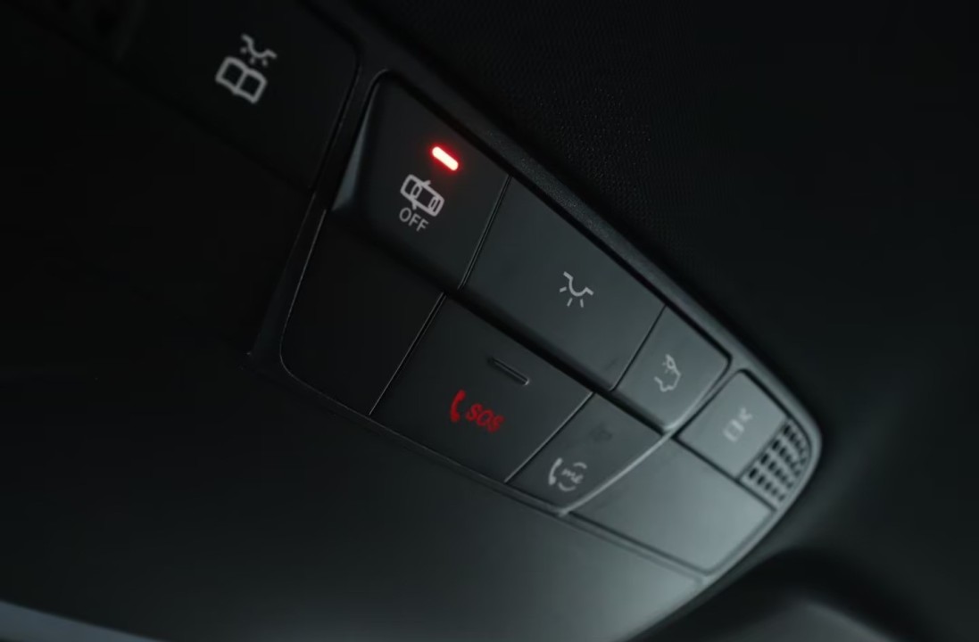 Mercedes-Benz E 450 4MATIC - foto 26