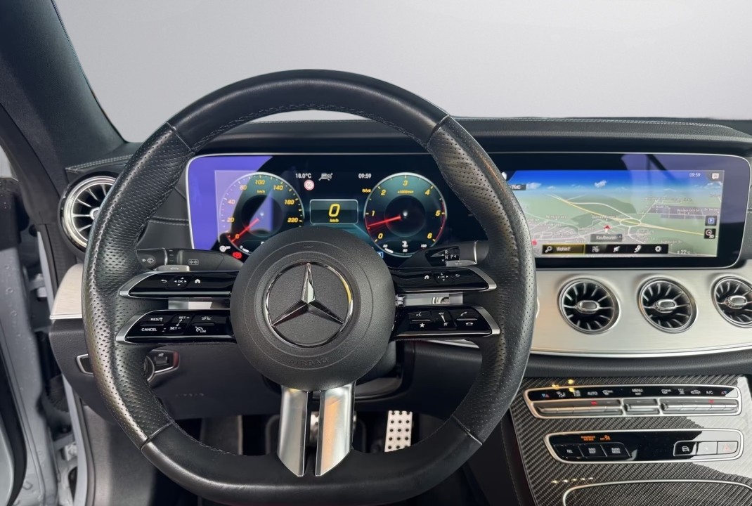Mercedes-Benz E 400d 4MATIC Coupé AMG (5)