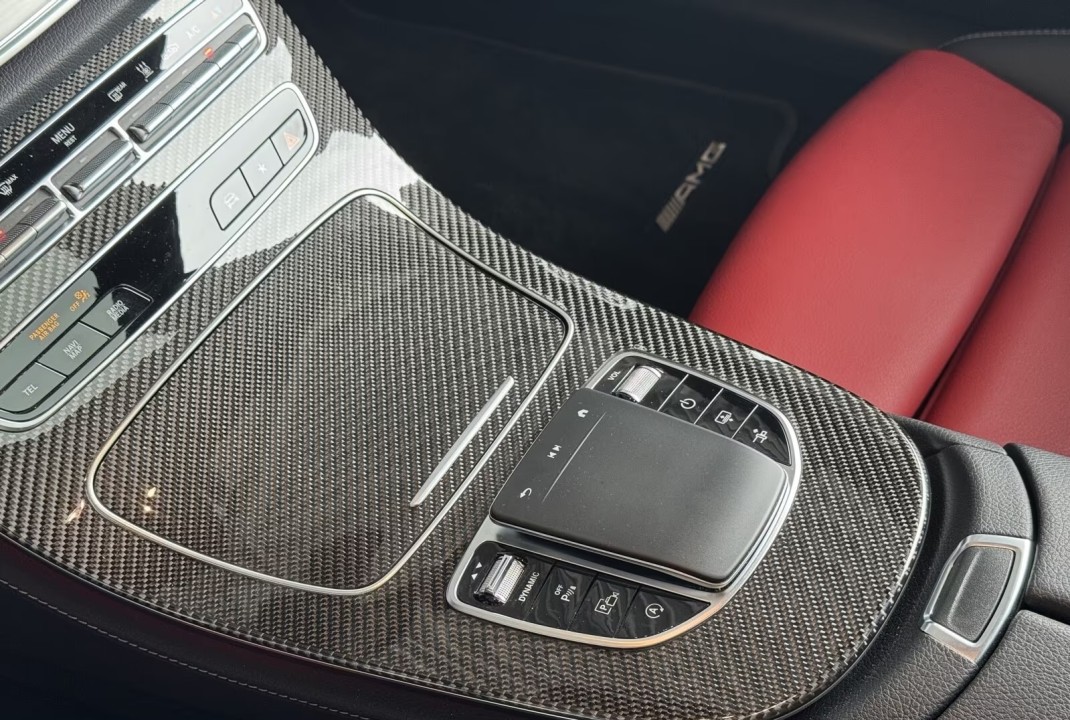 Mercedes-Benz E 400d 4MATIC Coupé AMG - foto 9