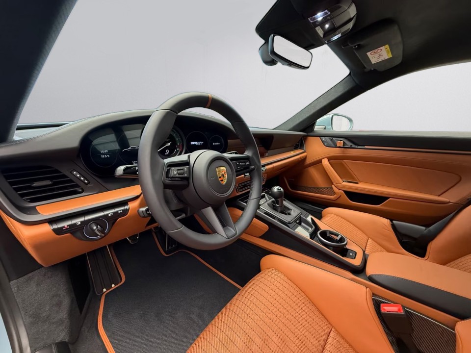 Porsche 911 S/T - foto 8
