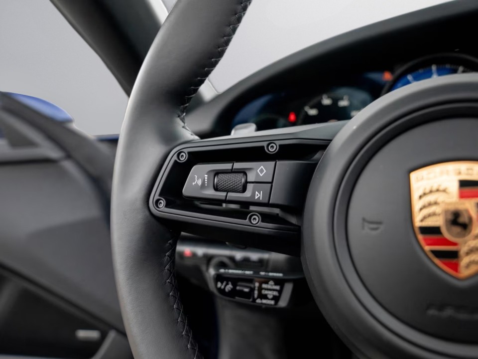 Porsche 992 Porsche 911 Carrera GTS Cabriolet - foto 14