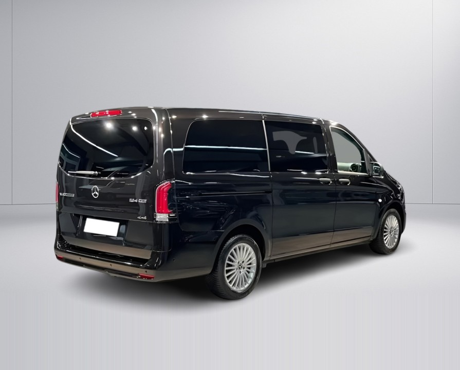 Mercedes-Benz Vito (2)