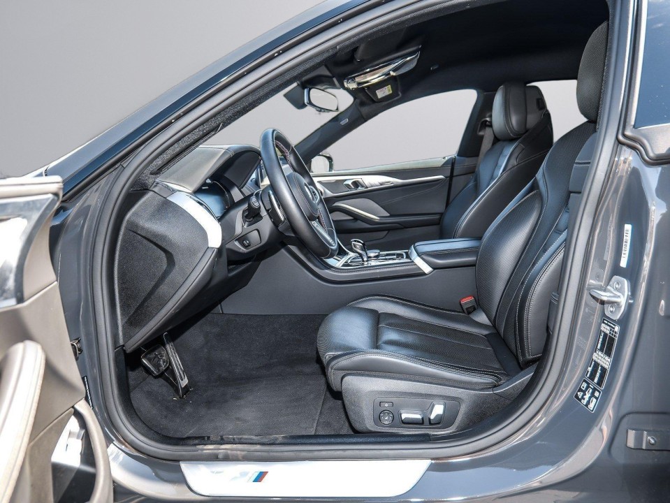 BMW Seria 8 M850i xDrive Gran Coupé - foto 14