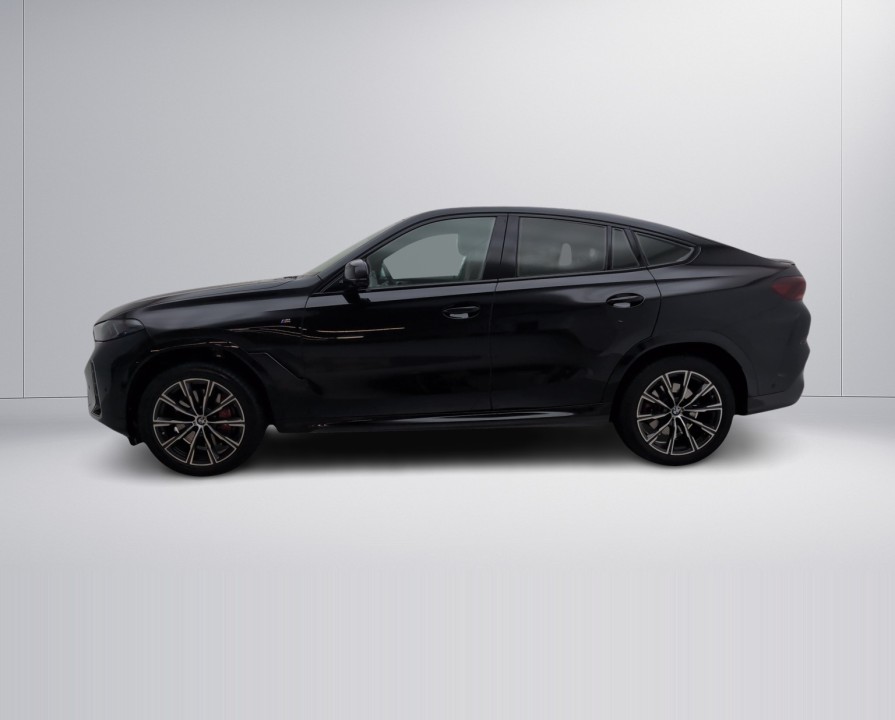 BMW X6 M BMW X6 xDrive30d M-Sport (3)