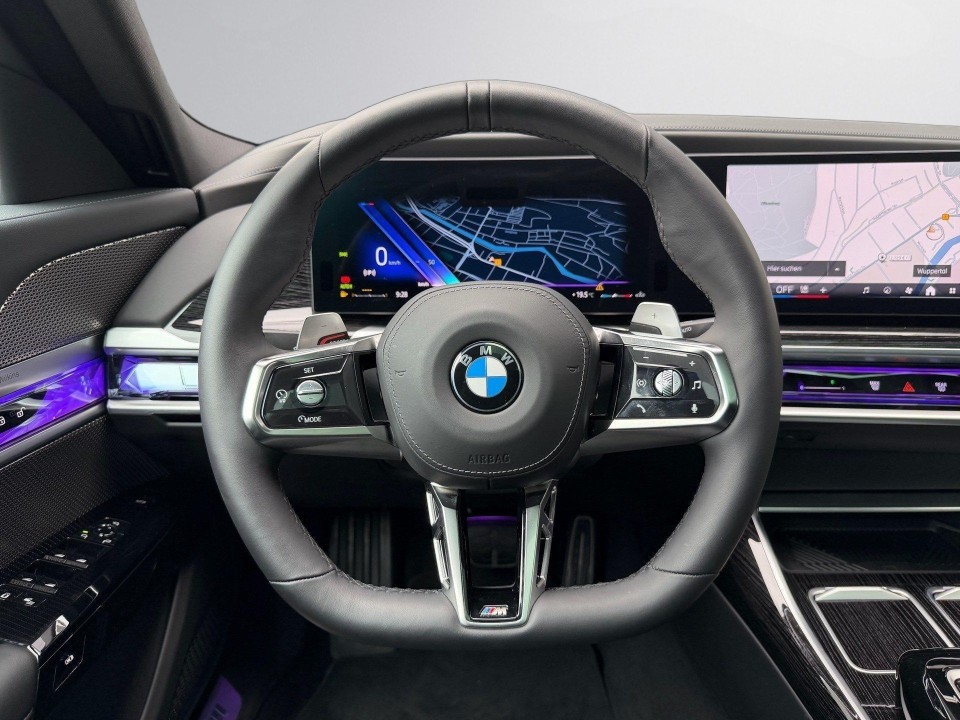 BMW Seria 7740d xDrive (3)
