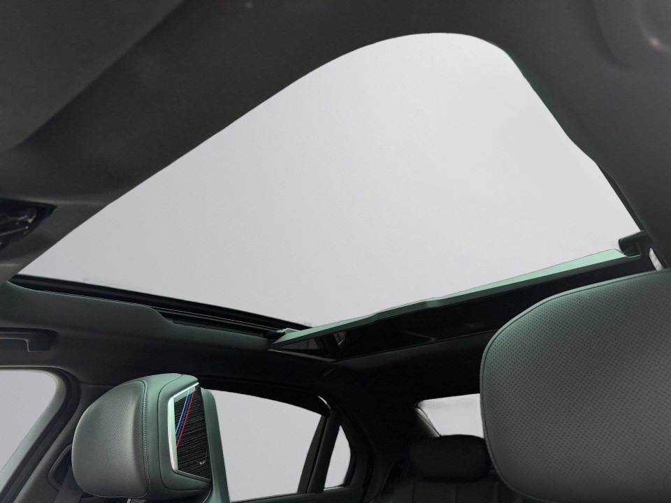 BMW Seria 7740d xDrive - foto 16