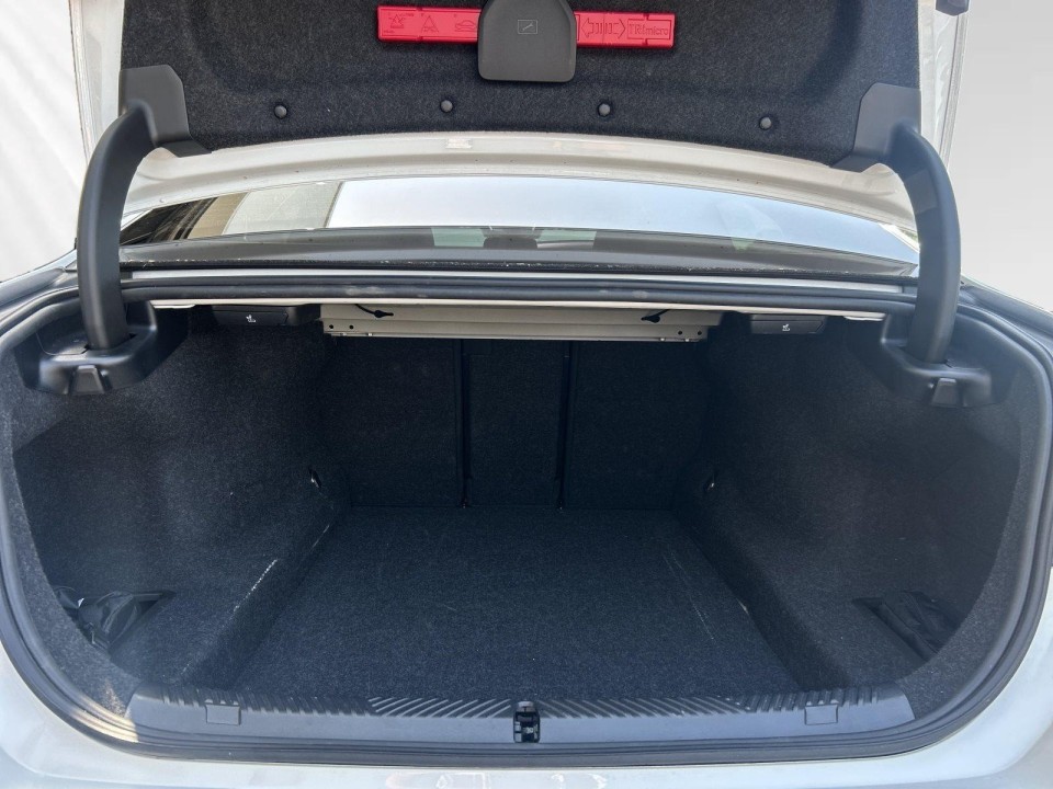 BMW Seria 5 520d xDrive - foto 13