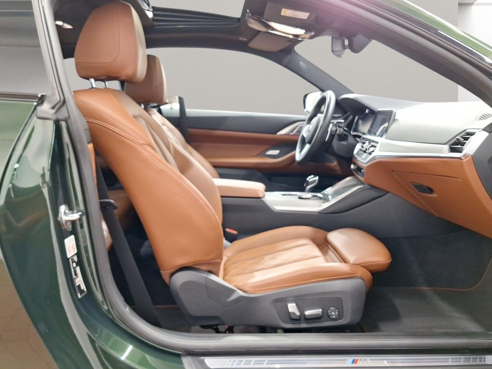BMW Seria 4 M440i Coupe - foto 8