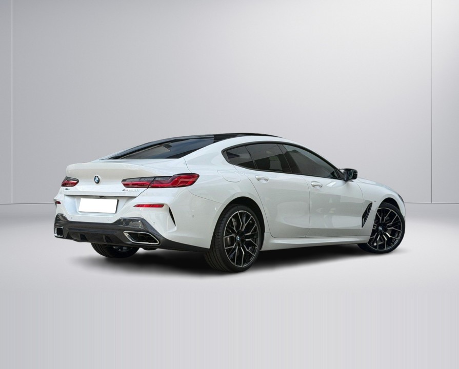 BMW Seria 8 M850i xDrive Gran Coupé (2)