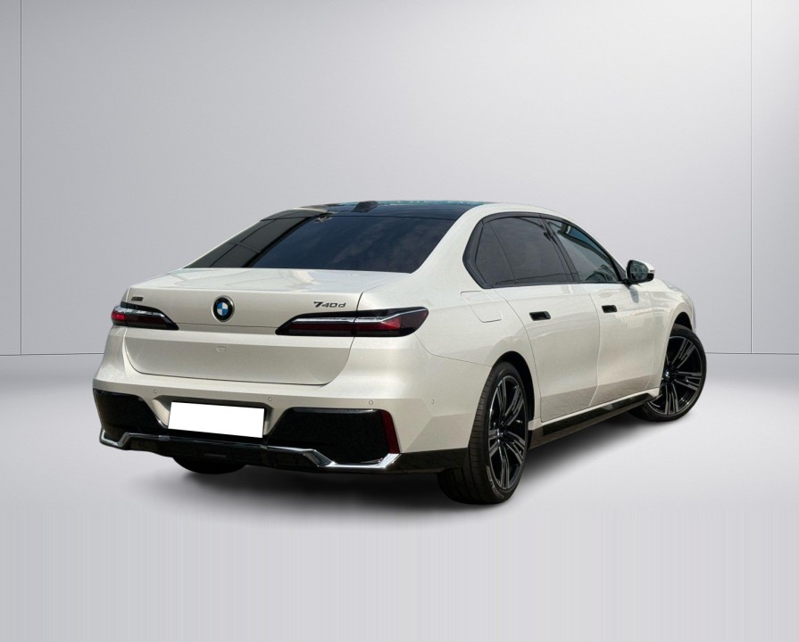 BMW Seria 7 740D XDRIVE (2)