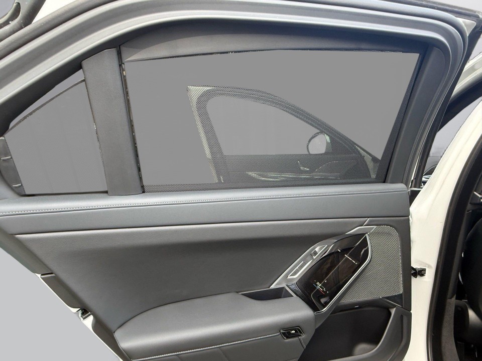 BMW Seria 7 740D XDRIVE - foto 16
