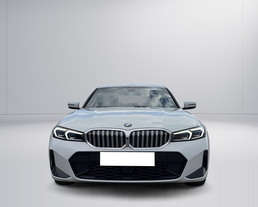 BMW Seria 3 320i xDrive M-Sport - foto 6