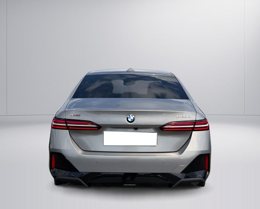 BMW Seria 5 520d xDrive (5)