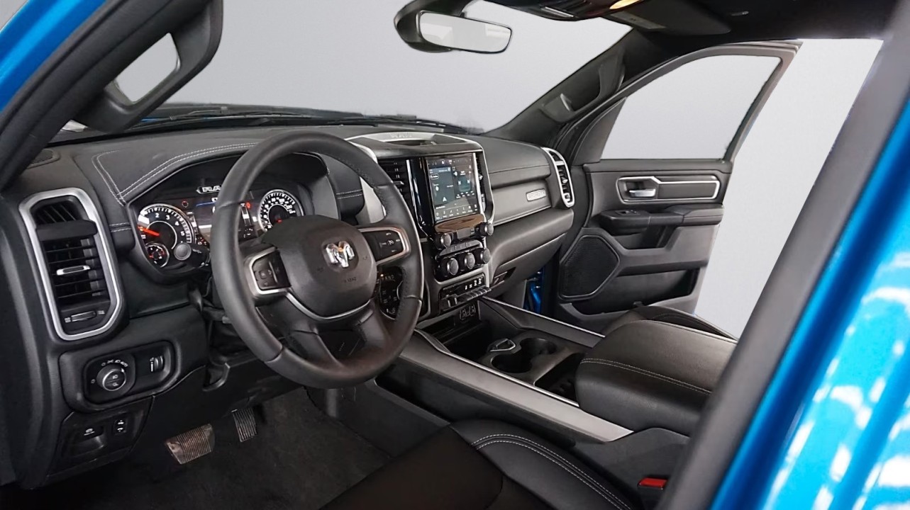 Dodge RAM 1500 - foto 10