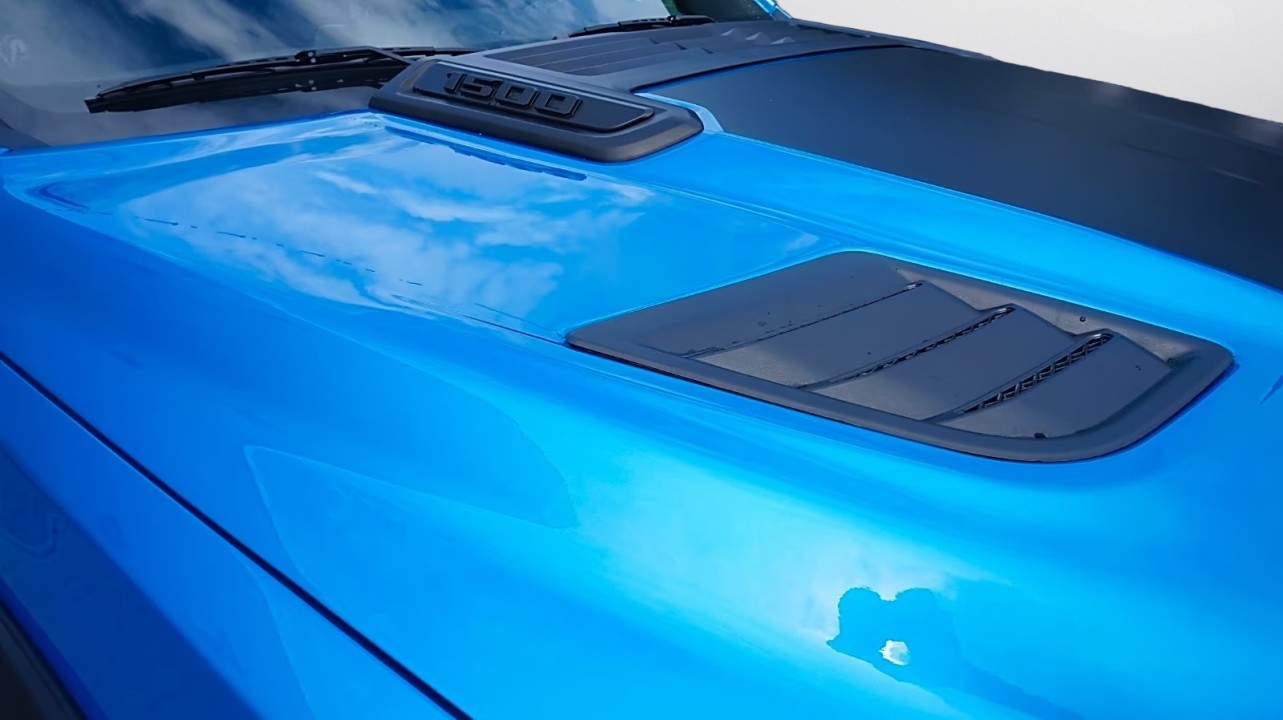 Dodge RAM 1500 - foto 24