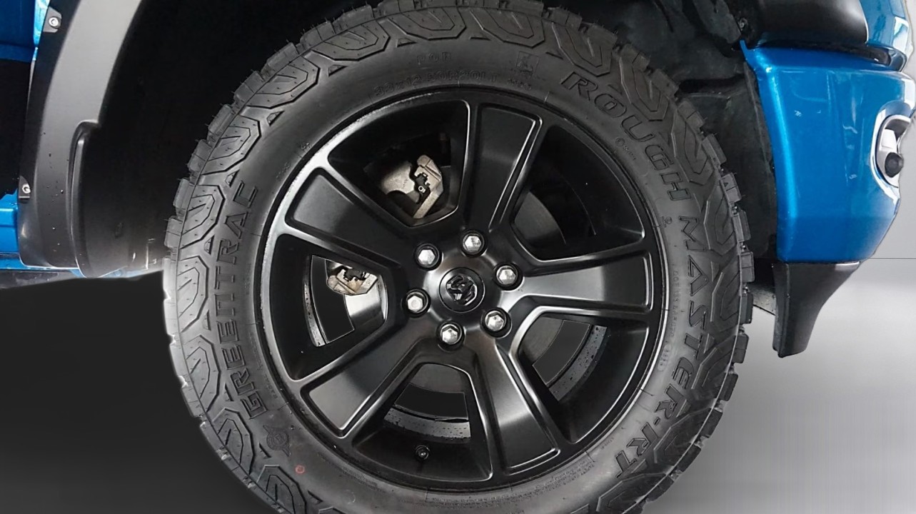 Dodge RAM 1500 - foto 29