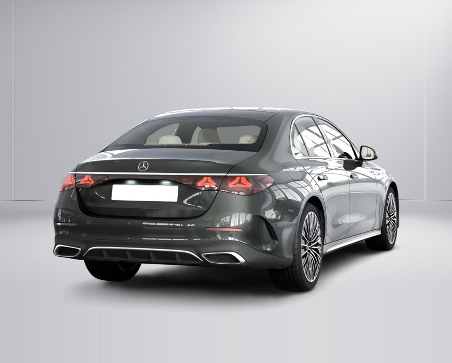 Mercedes-Benz E 220d - foto 12