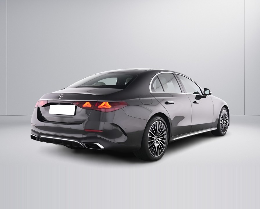 Mercedes-Benz E 220d - foto 6