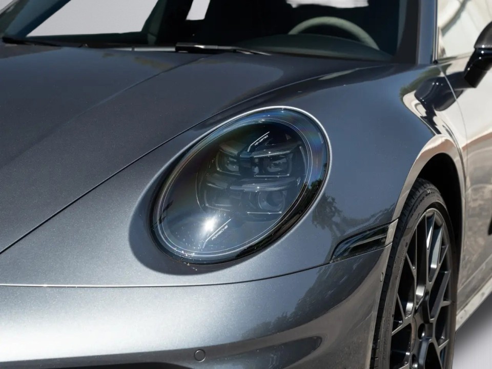Porsche 911 Carrera - foto 32