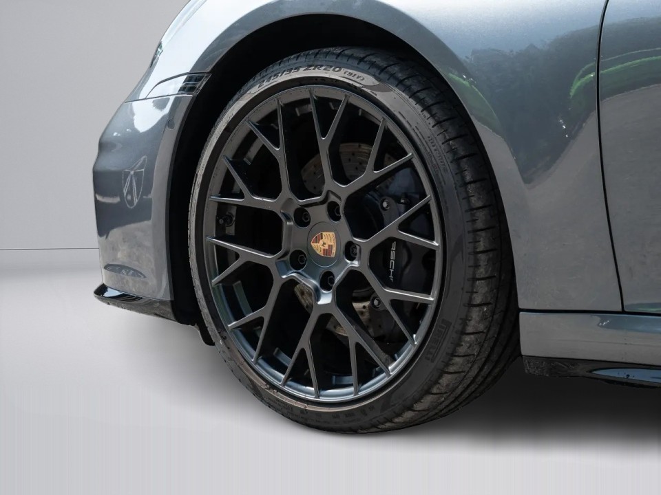 Porsche 911 Carrera - foto 36