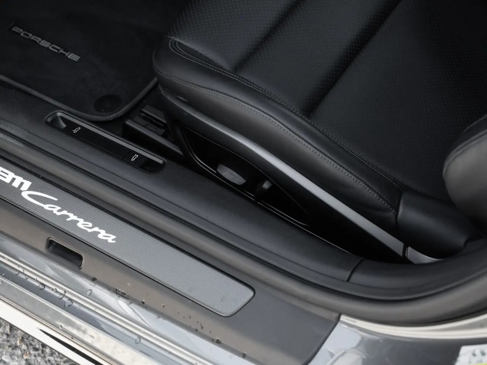 Porsche 911 Carrera - foto 23