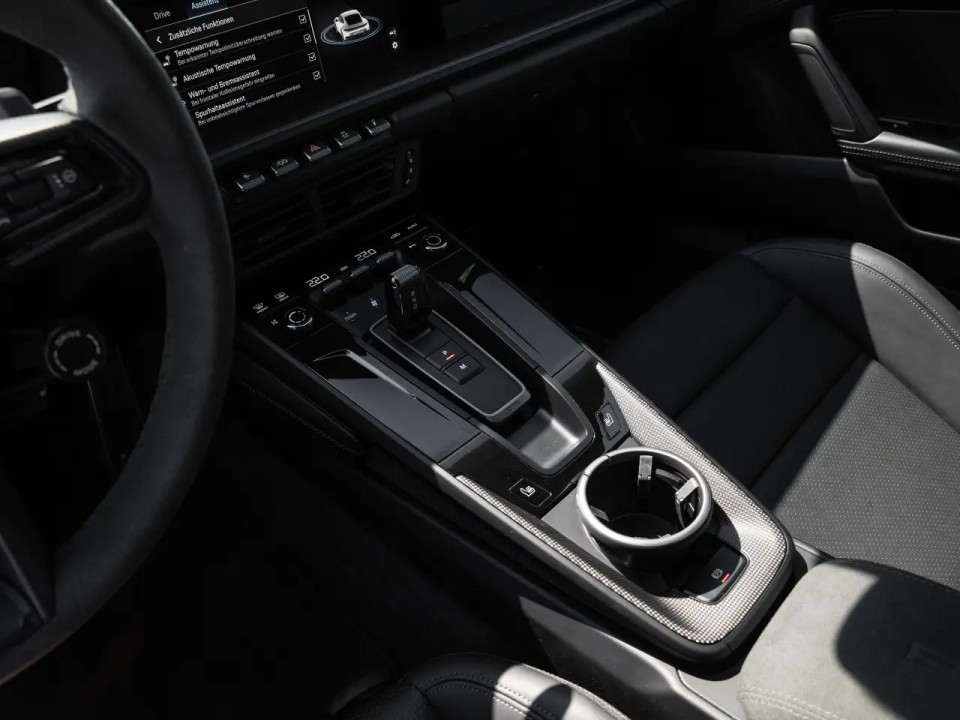 Porsche 911 Carrera - foto 15