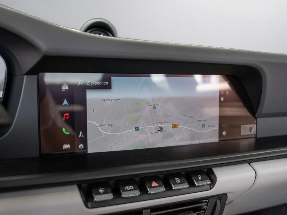 Porsche 911 Carrera 4 GTS - foto 21