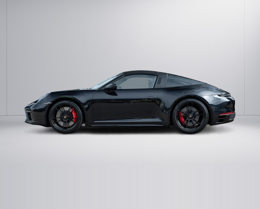 Porsche 911 Targa 4 GTS (2)