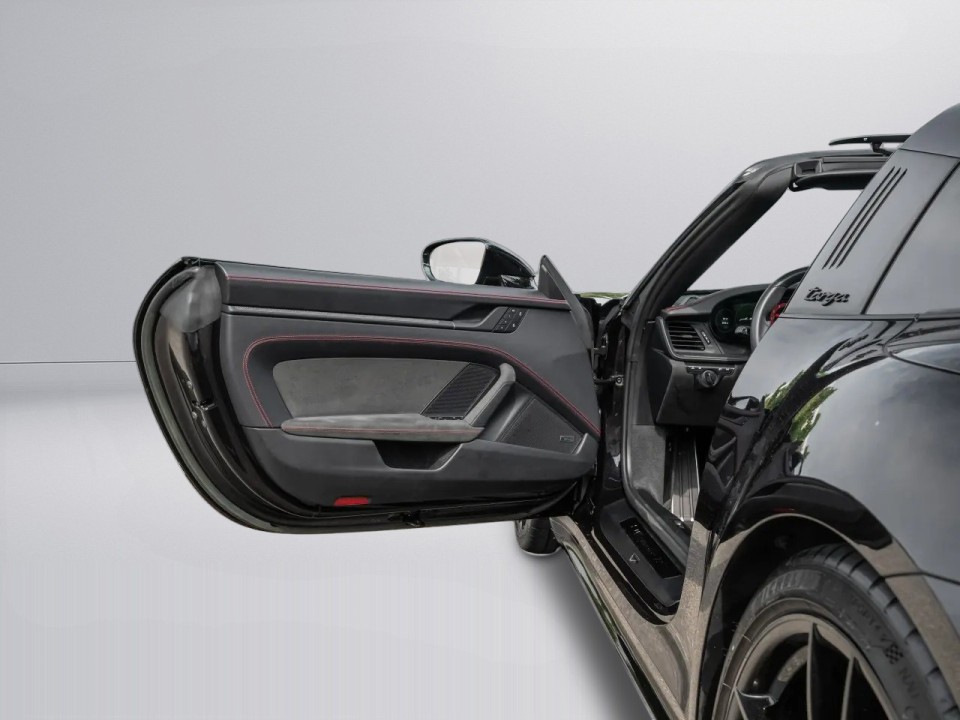 Porsche 911 Targa 4 GTS - foto 25