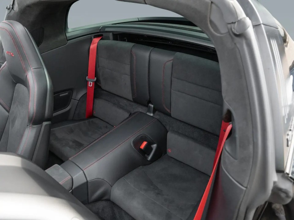 Porsche 911 Targa 4 GTS - foto 24