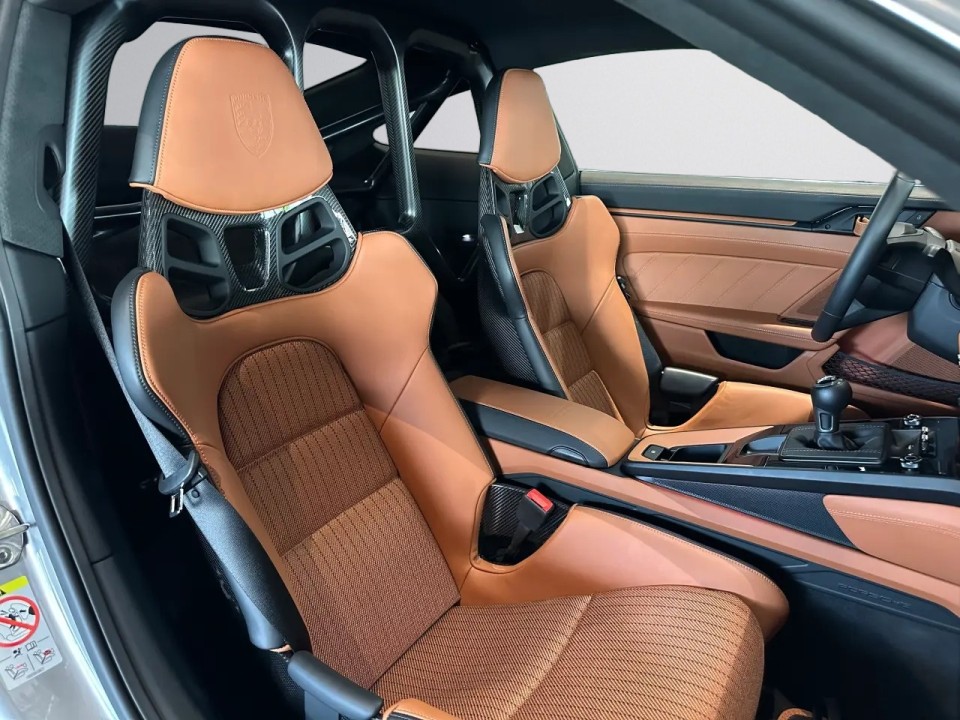 Porsche 911 S/T - foto 20