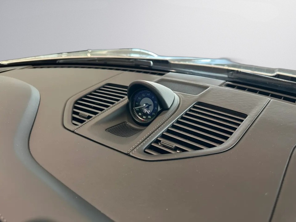 Porsche 911 S/T - foto 28