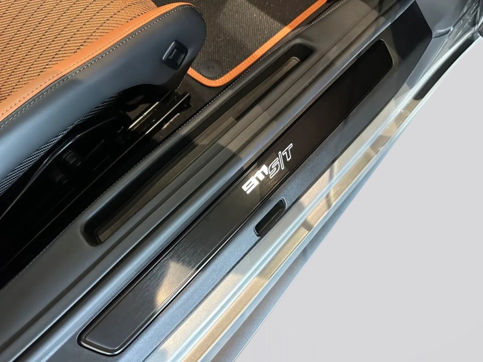 Porsche 911 S/T - foto 36